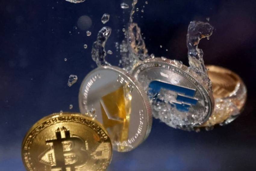 Digital currencies continue to decline .. and “Bitcoins” below 19.5 thousand dollars